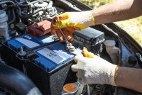Car Battery Fixing Repair and Mechanical Service