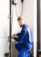 Top-Rated Garage Door Repair Services in Charleston