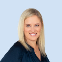 Ms Deirdre Richards